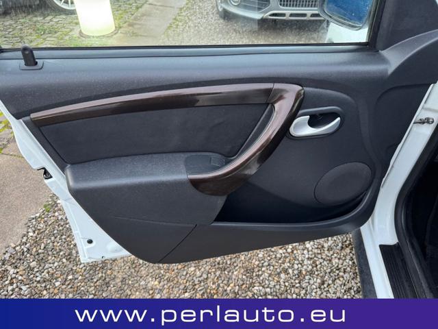 DACIA Duster 1.6 110CV 4x2 GPL Lauréate