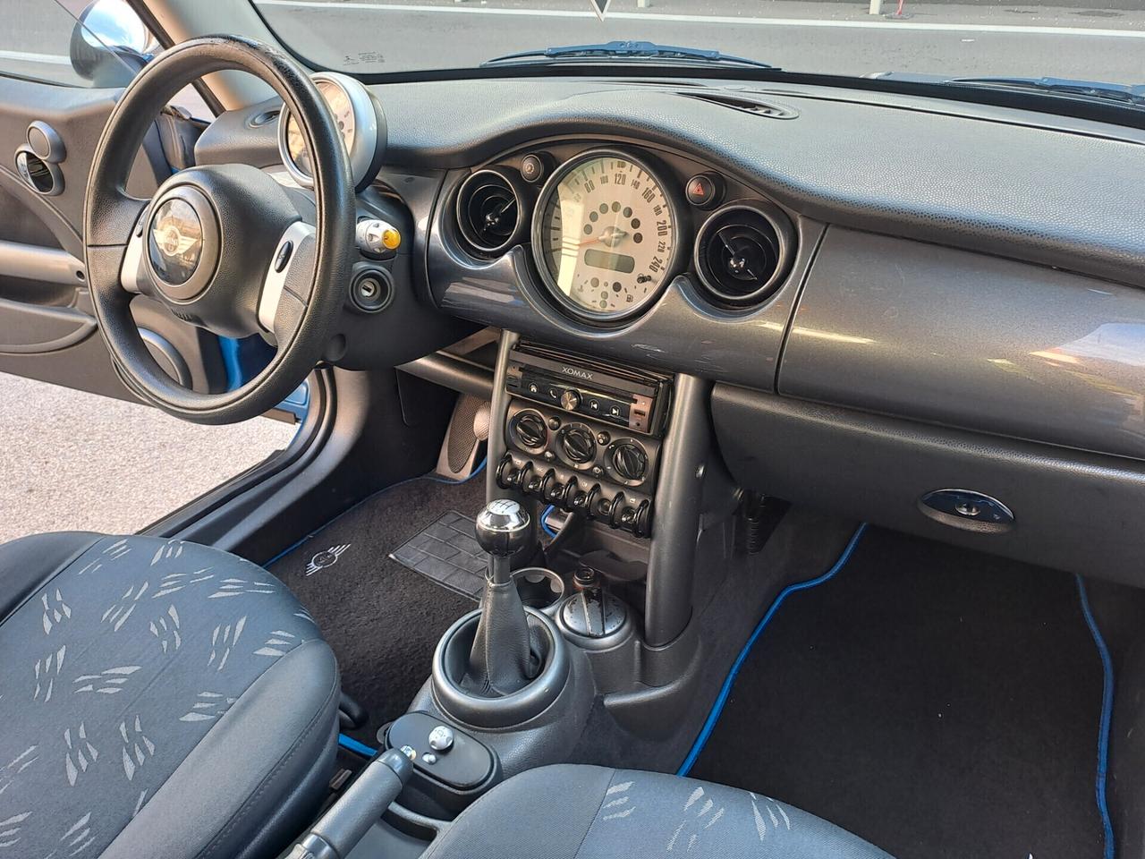 Mini 1.4 tdi One D de luxe