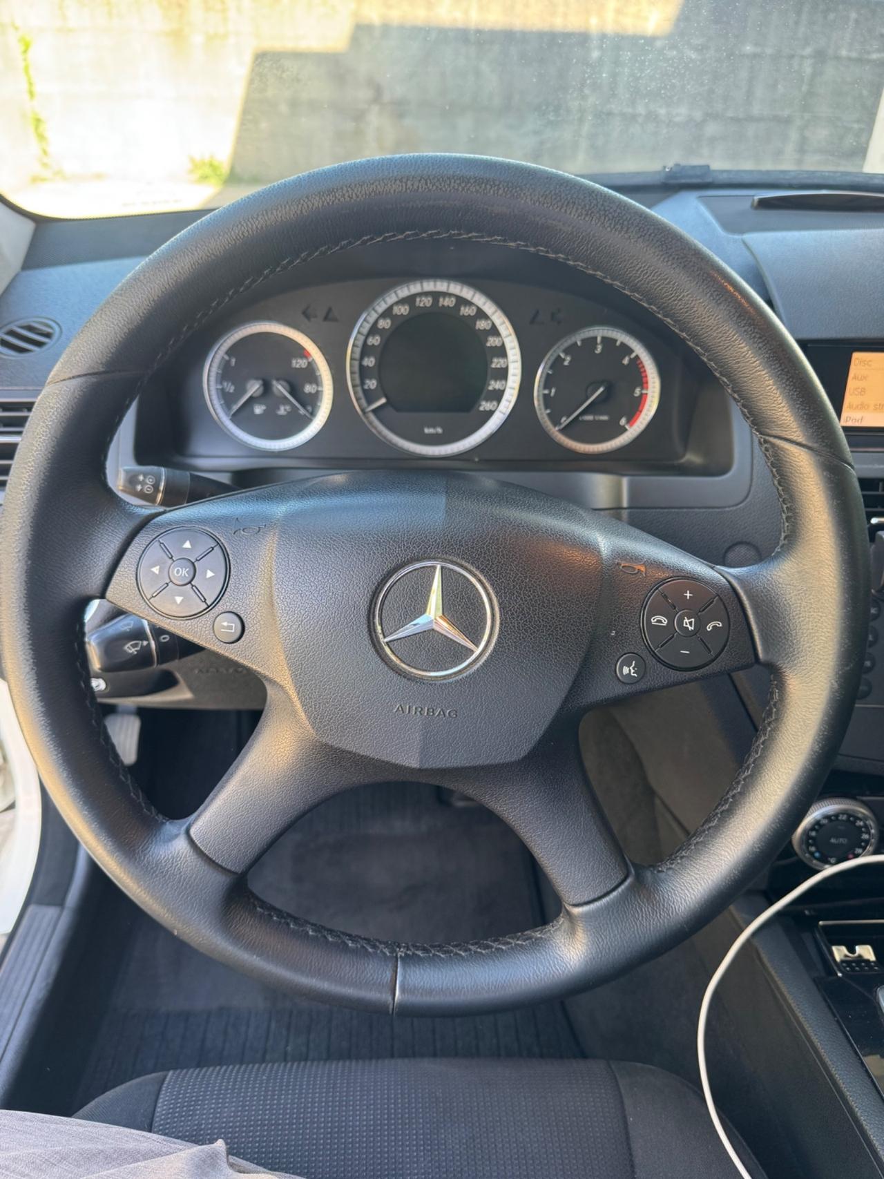 Mercedes-benz C 220 CDI S.W. BlueEFFICIENCY Executive