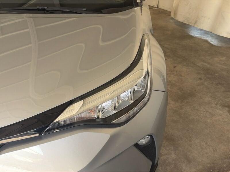 Toyota C-HR I 2020 1.8h Business e-cvt