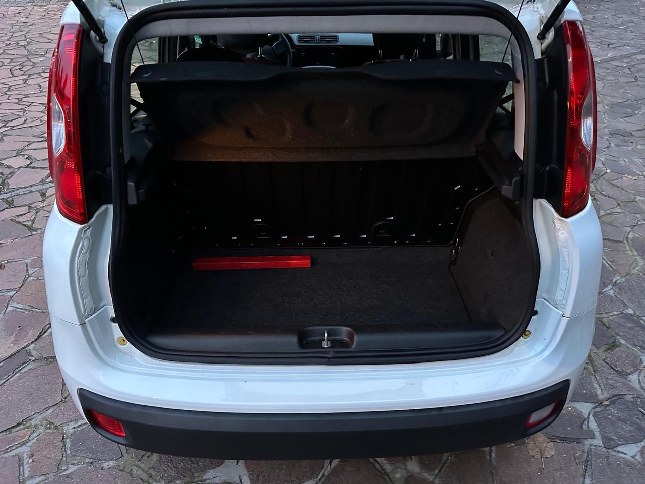 Fiat Panda 1.3 MJT S&S Lounge NEOPATENTATI