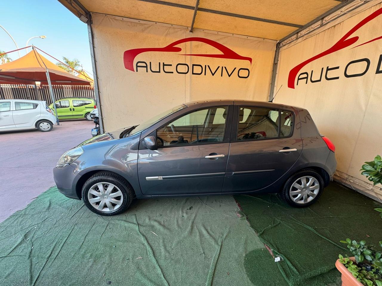 Renault Clio Storia 1.2 5 porte GPL Confort