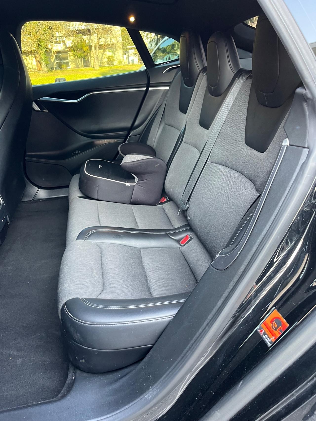 Tesla Model S 75k anno 2018