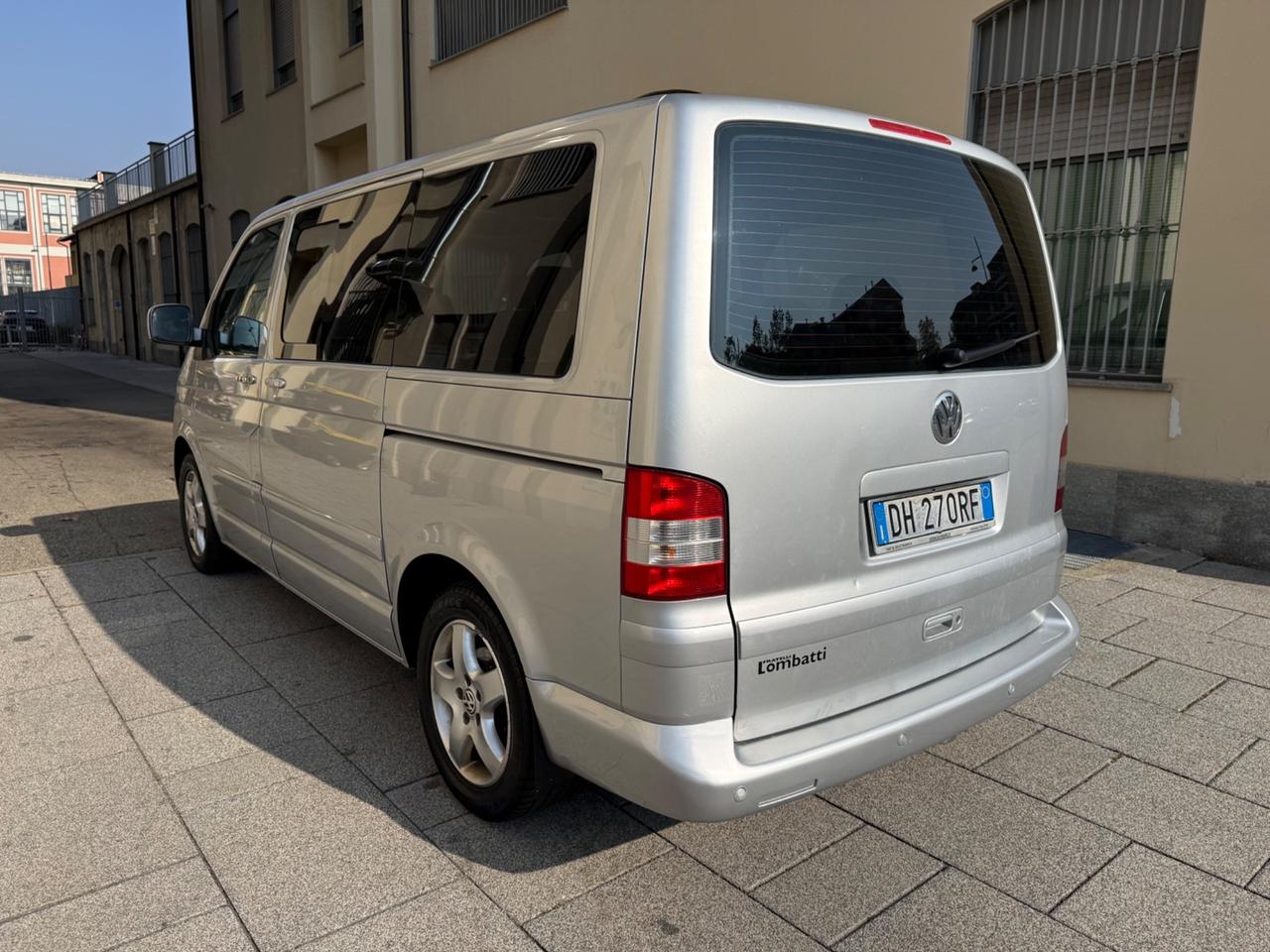 Volkswagen Multivan 2.5 TDI/174CV 4motion Highline