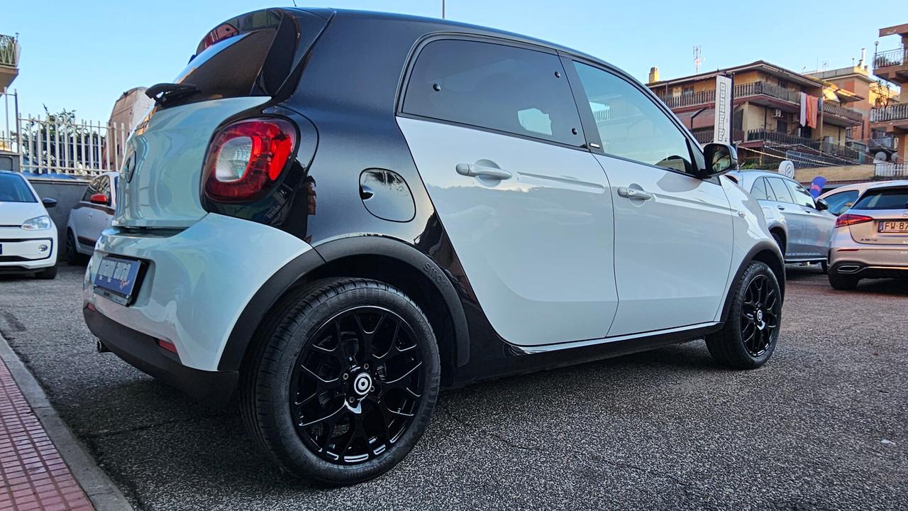 Smart ForFour 90 0.9 Turbo twinamic Passion PACK SPORT UNIPRO NAV ANDROID 16