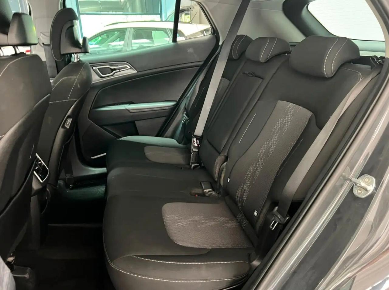 Kia Sportage 1.6 TGDi HEV AT Style