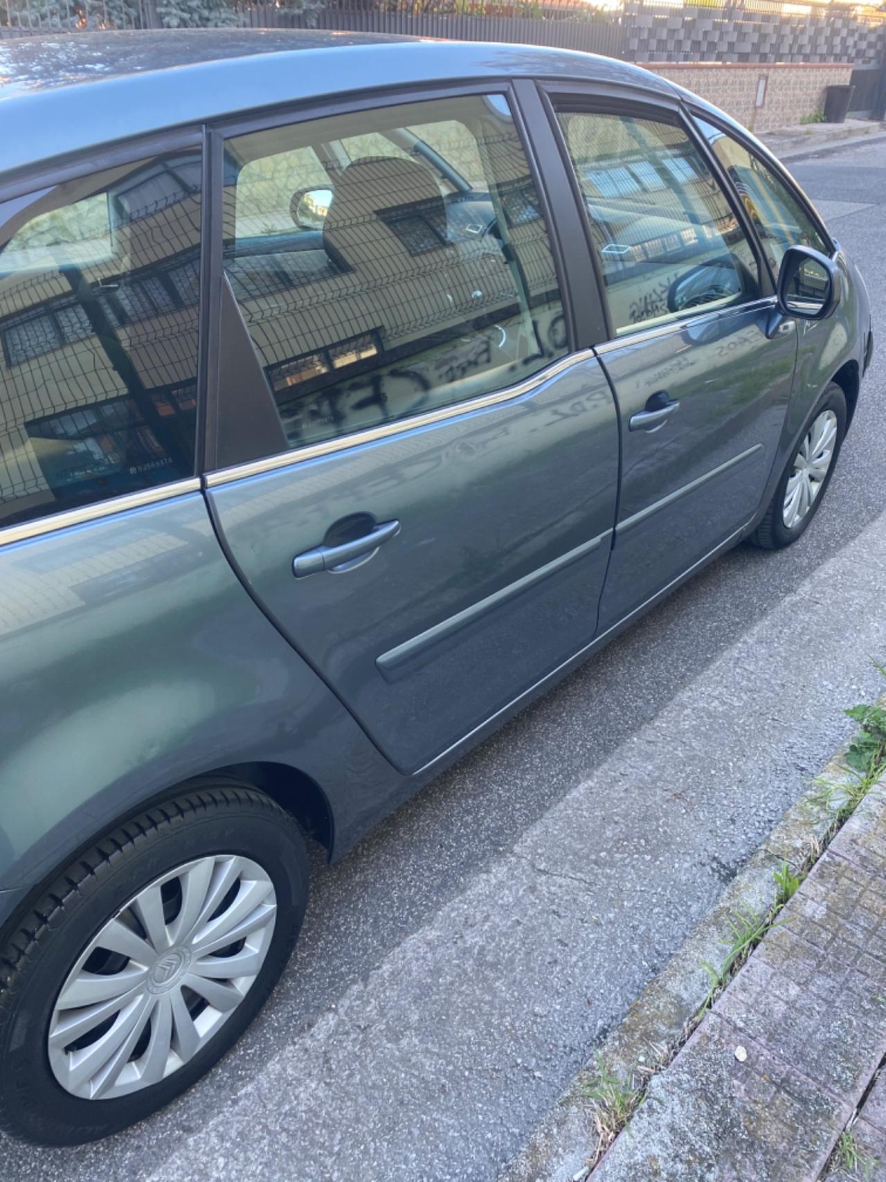 Citroen C4 Picasso 1.6 HDi 2011 Full PERFETTA