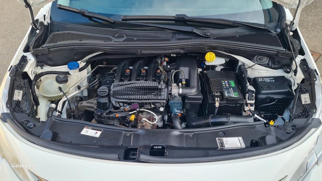 Peugeot 2008 SW PureTech 82 Access