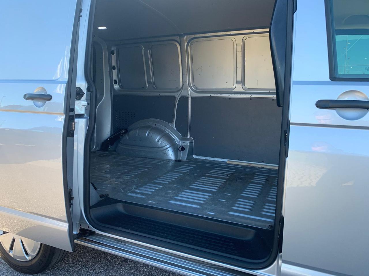 Volkswagen T6.1 Transporter t6.1 28 2.0 tdi 110cv business p.c.