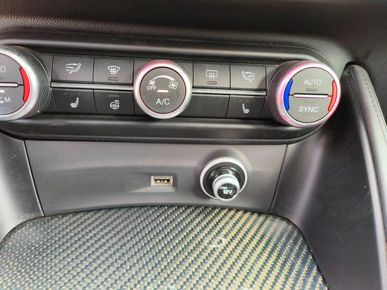 Alfa Romeo Stelvio 2.9 Bi-Turbo V6 510 CV AT8 Quadrifoglio