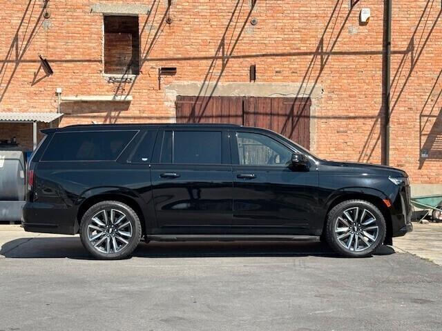 CADILLAC ESCALADE ESV 4x4 SPORT
