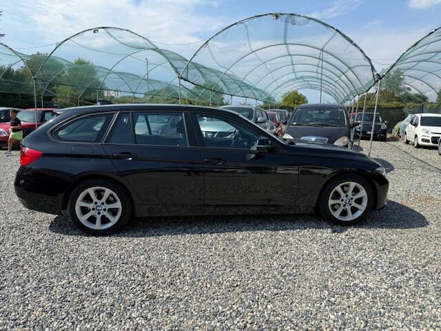 Bmw 318 318d Touring Luxury automatica