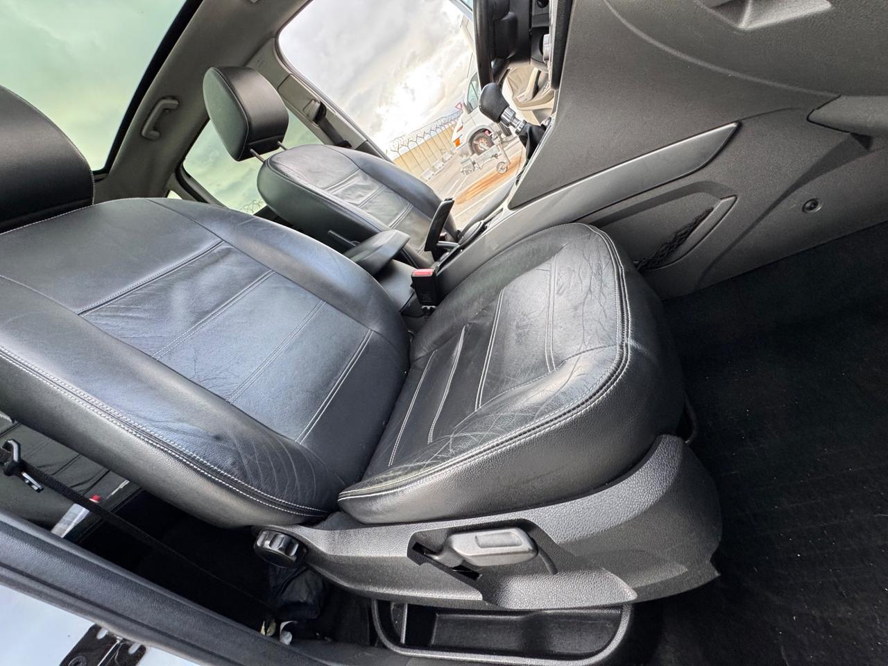 FORD KUGA 2.0TDCI 4WD TITANIUM 1 PRO 12 MESI DI GARANZIA