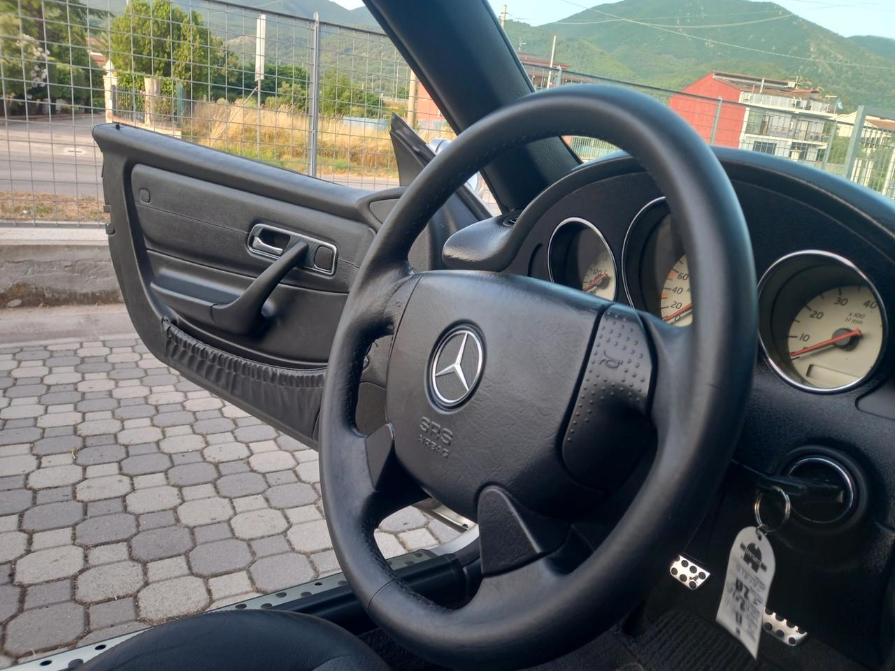 MERCEDES SLK 200 KOMPRESSOR 192 CV -CAMBIO MANUALE-INTERNI IN PELLE