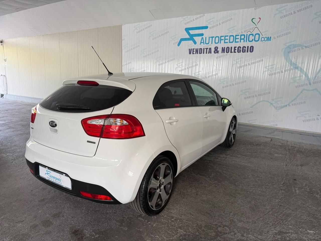 Kia Rio 1.4 Crdi 90cv 5 porte Cool
