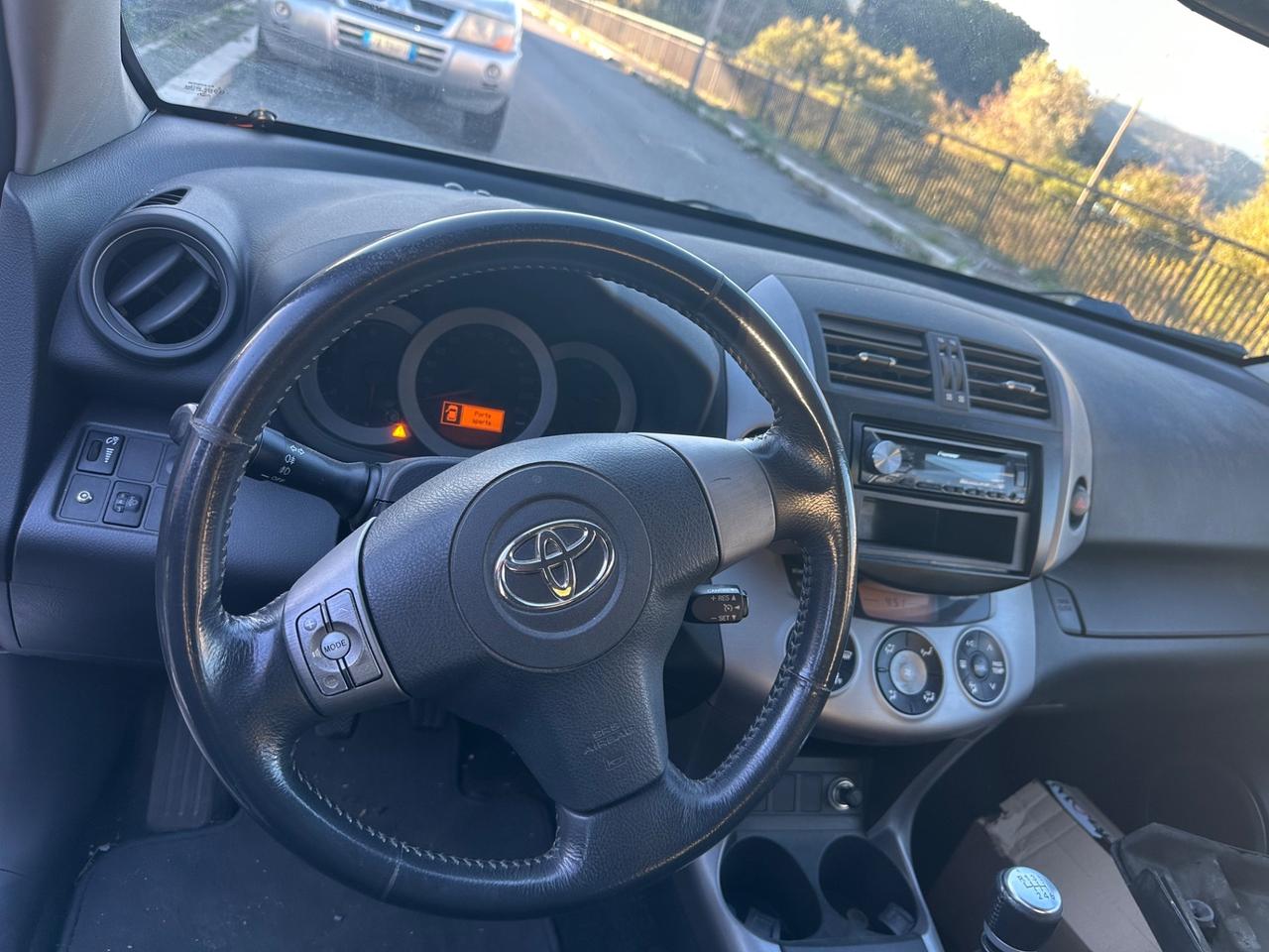 Toyota RAV 4 RAV4 2.2 D-4D 177 CV Luxury