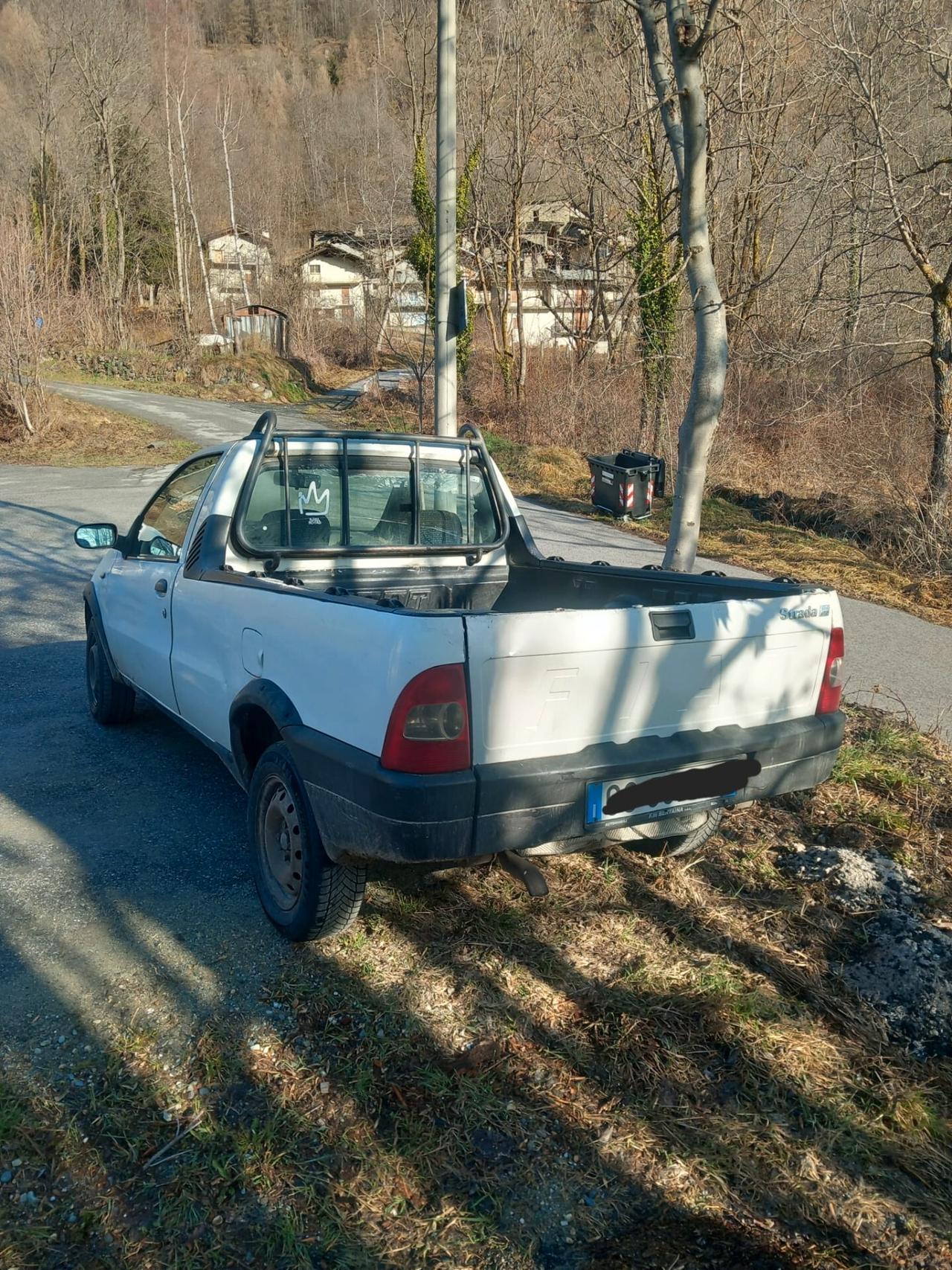 Fiat Strada 1.9 JTD Pick-up