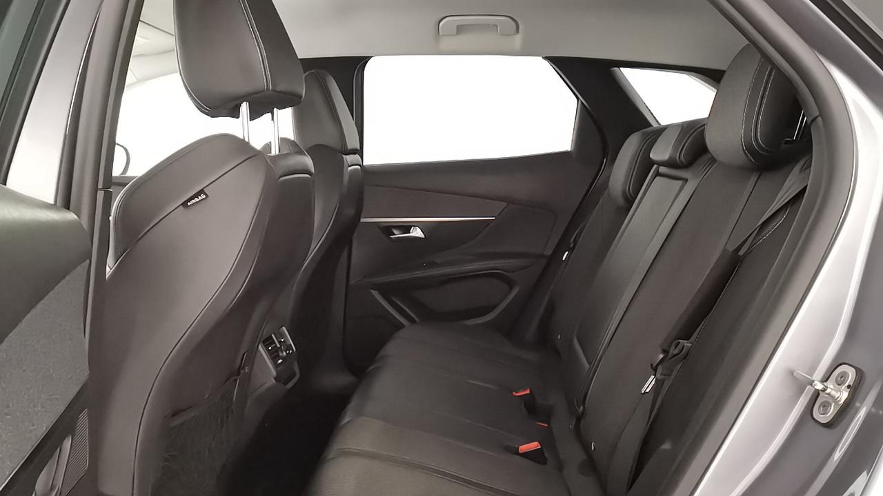 PEUGEOT 3008 II 2021 - 3008 1.5 bluehdi Allure s&s 130cv