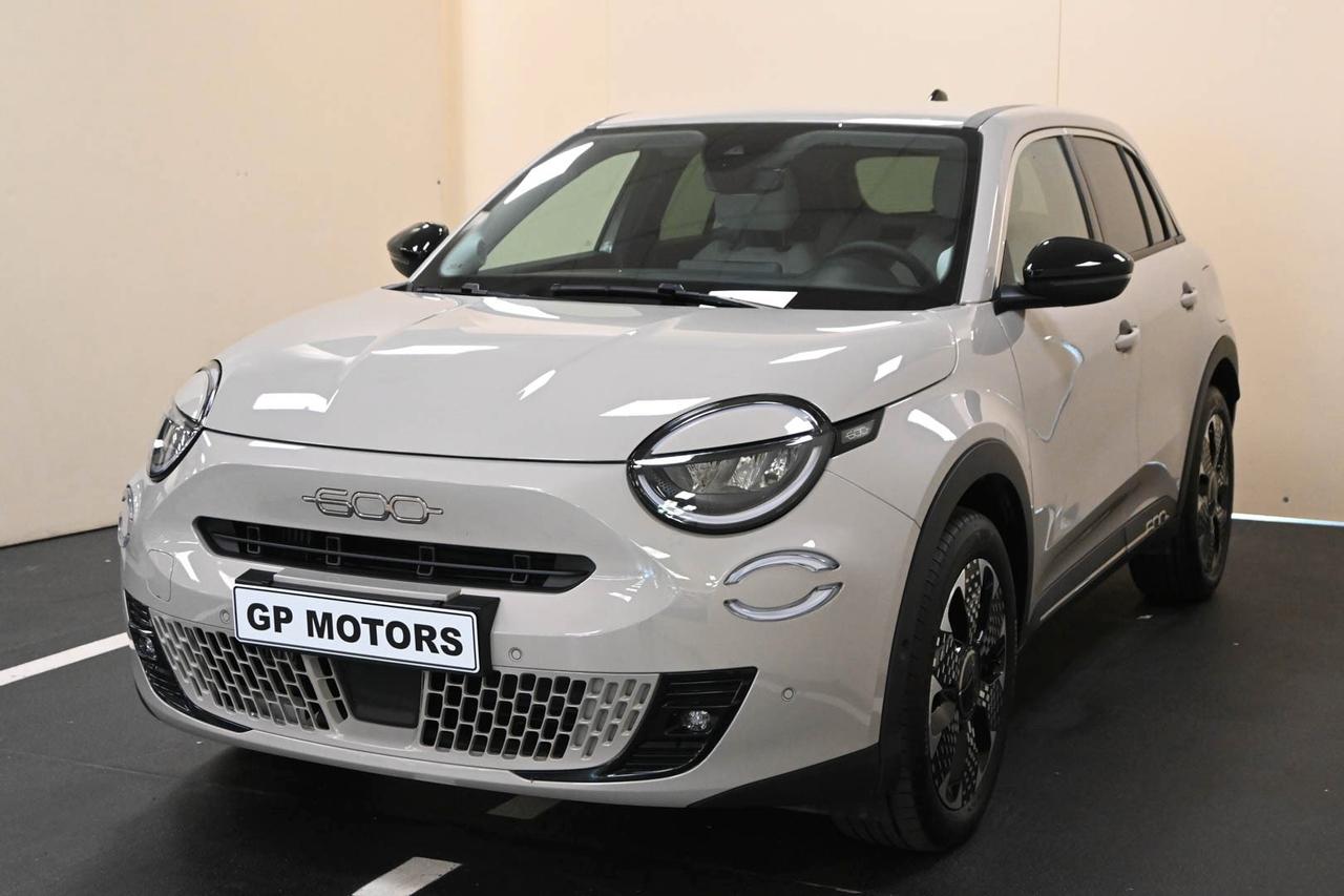 FIAT 600 (2023-->) 600 Hybrid 100 CV DCT MHEV
