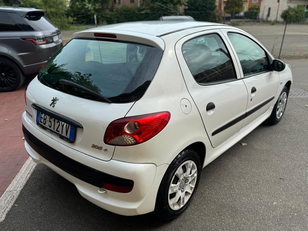 Peugeot 206 2010 1.1 Benzina 60CV 5p. 159.000 KM