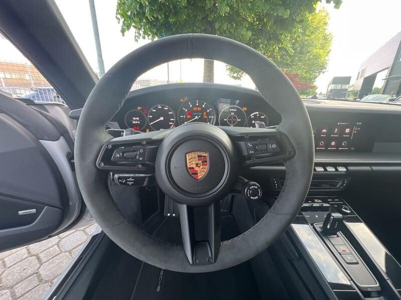Porsche 911 Carrera GTS (992.1)