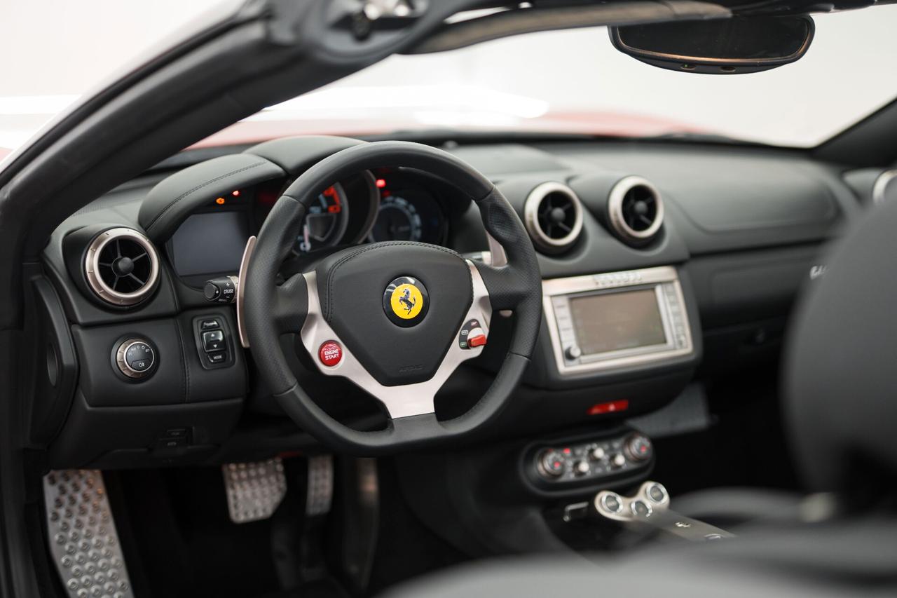 Ferrari California-FIRST PAINT