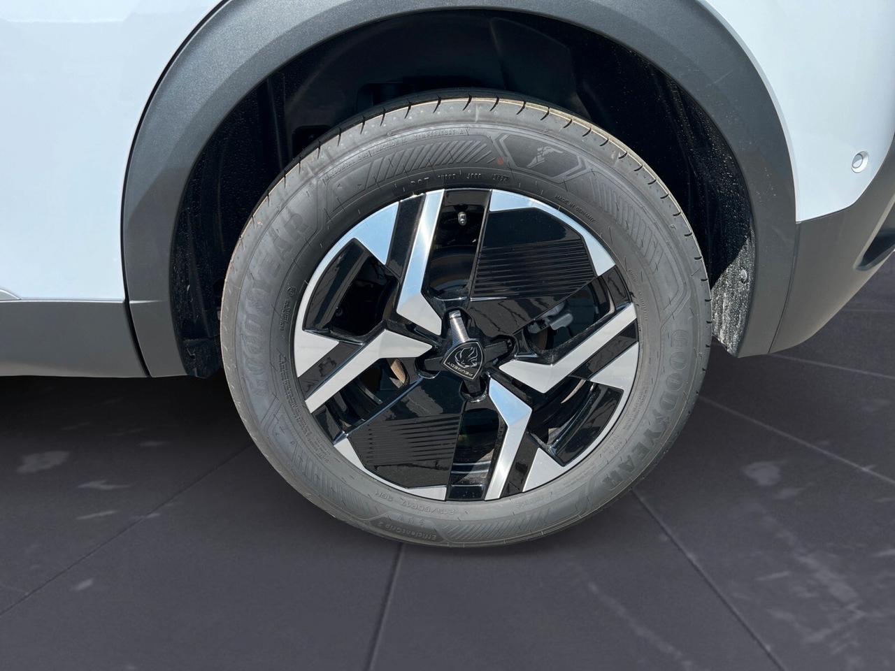Peugeot 2008 PureTech 100 S&S Allure