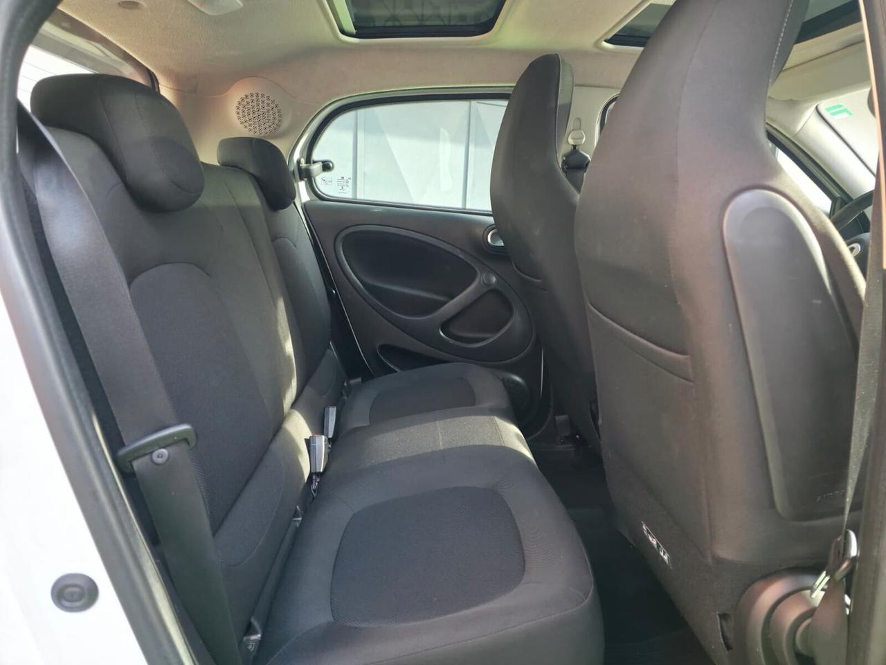 Smart ForFour 70 1.0 twinamic Superpassion