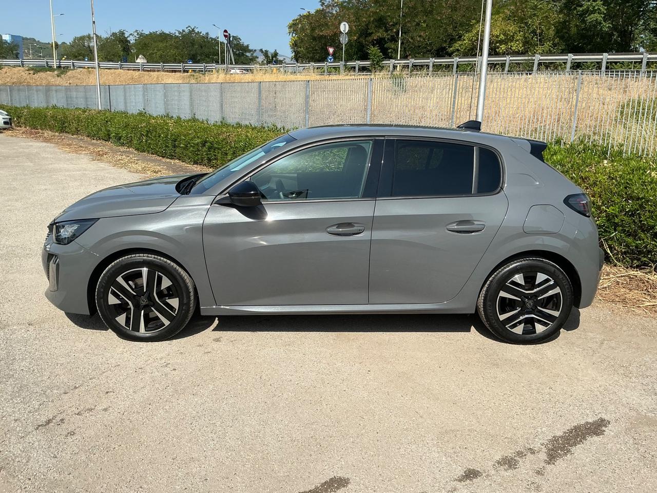 Peugeot 208 1.2 100 Stop&Start 5 porte Allure