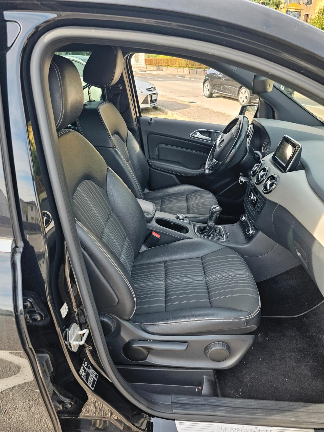 Mercedes-benz B 150 180 CDI Premium