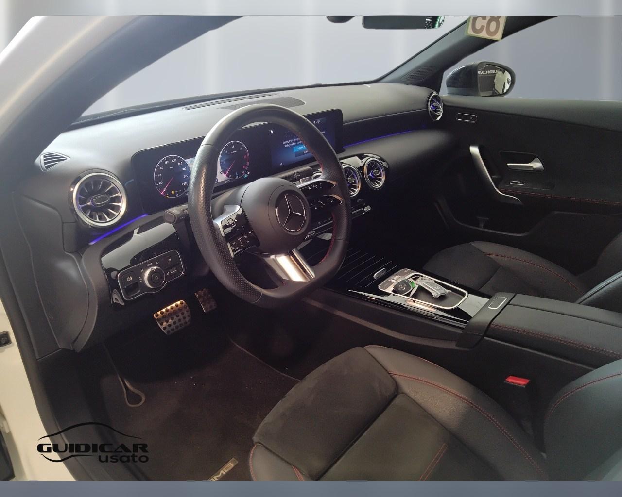 Mercedes-Benz Classe A - W177 2023 - A 180 d AMG Line Advanced Plus auto