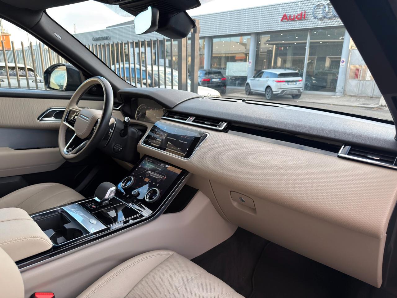 Land Rover Range Velar 2.0D I4 204 CV R-Dynamic SE