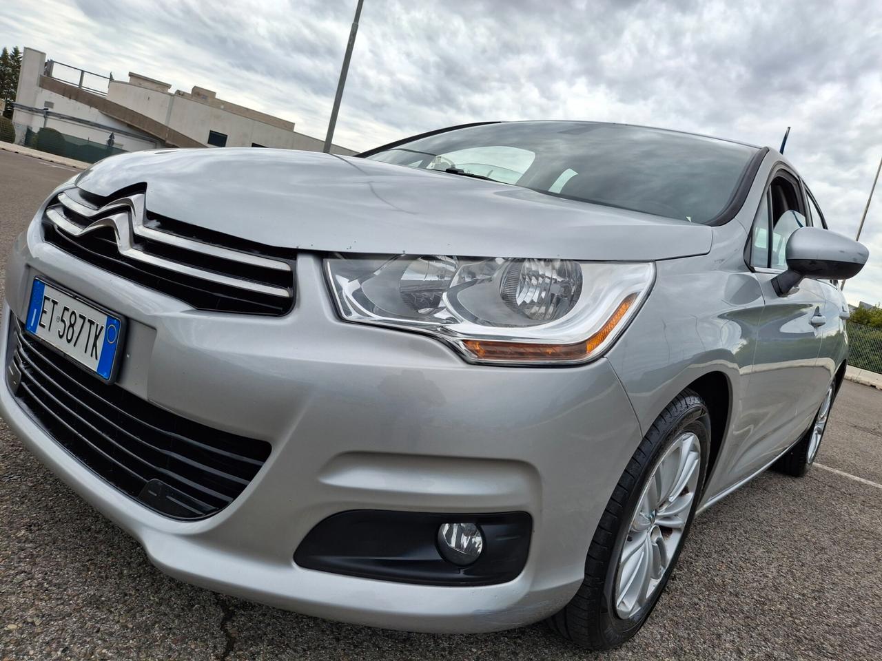 Citroen C4 1.6 e-HDi 115 airdream Exclusive