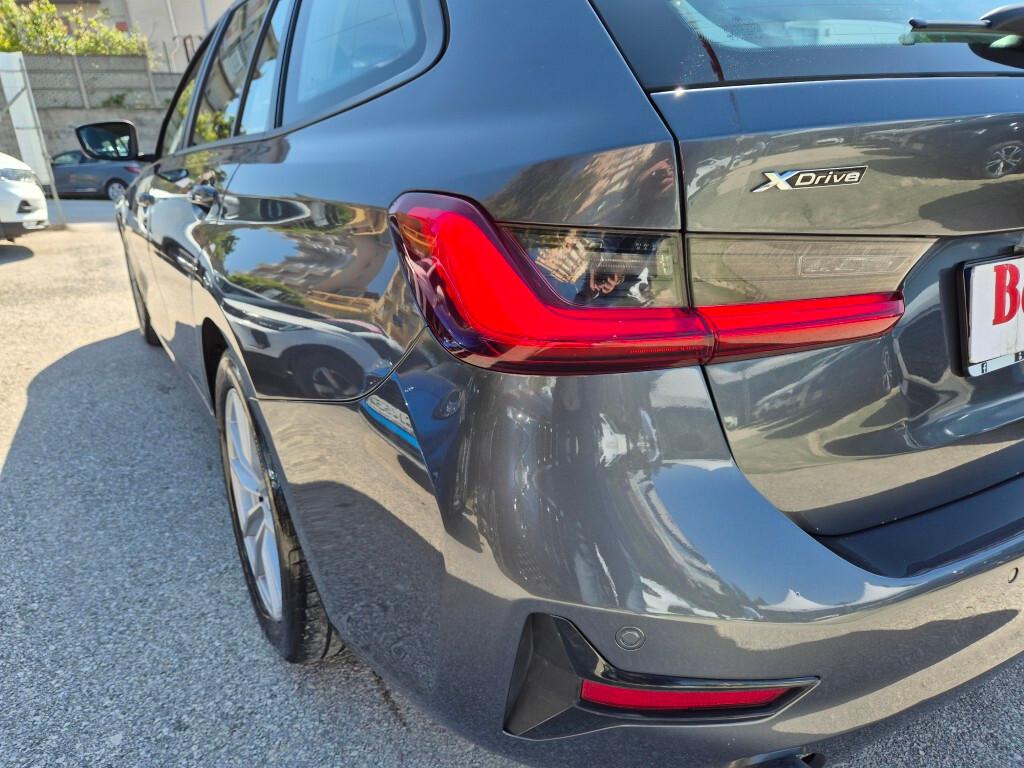 Bmw 320d 190CV xDrive Touring con Garanzia