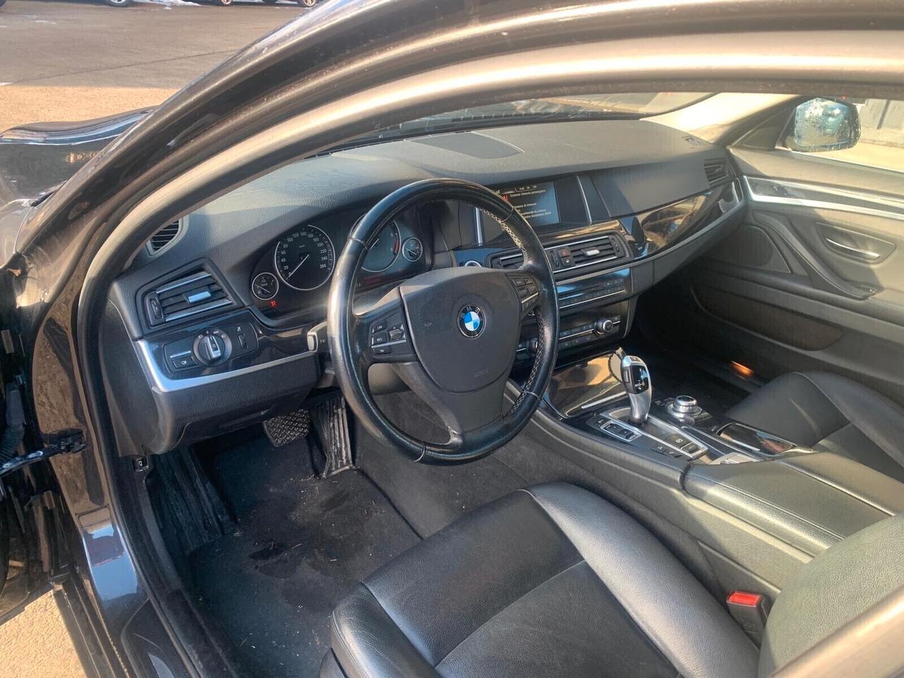 Bmw 520 tdi xdrive ful optional-anno 2015-km 175000-garanzia-tagliandato-ottime condizioni generali