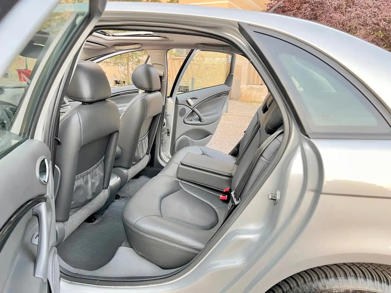 Citroen C5 3.0 V6 24V aut. Executive