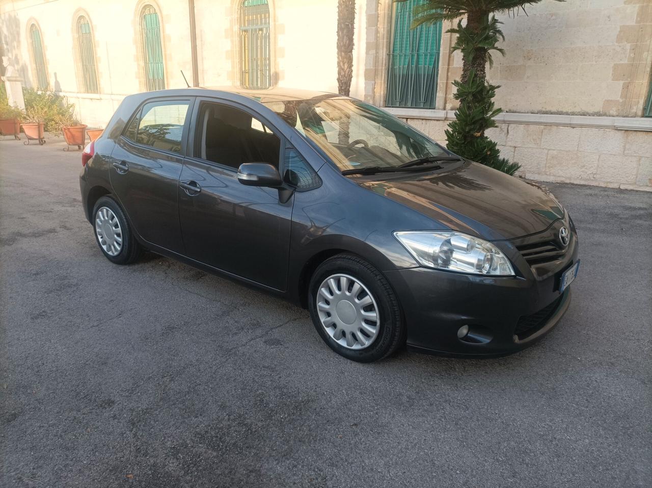Toyota Auris 1.4 D-4D 5 porte Sol Perfetta