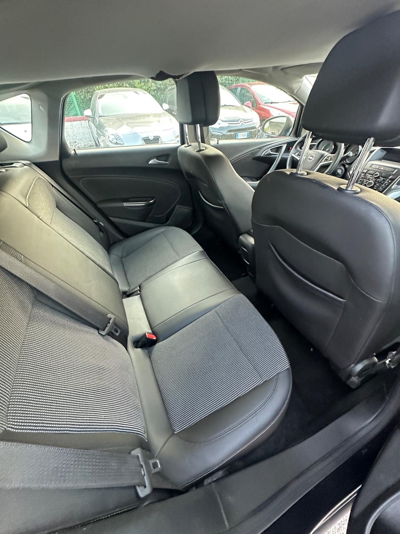 Opel Astra 1.7 CDTI 125CV 5 porte Cosmo