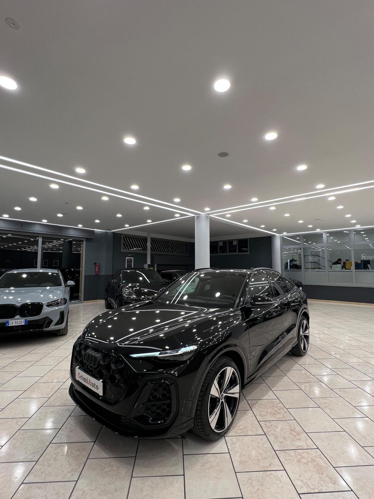 Audi Q5 SPB 40 TDI quattro S tronic Identity Black