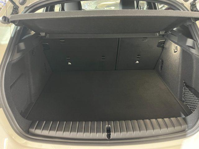 BMW 120 48V MSport Pro "18 M Sport PACK BLACK/TELECAM 360