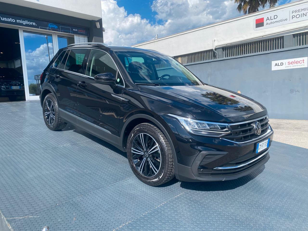 Volkswagen Tiguan 2.0 TDI 150 CV SCR DSG Life