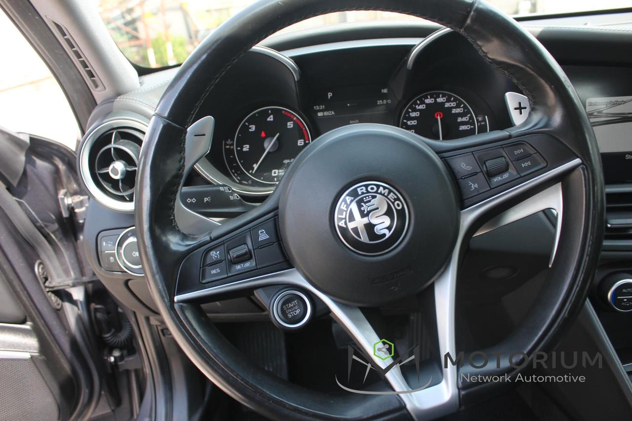 Alfa Romeo Giulia 2.2 TURBO DIESEL 190 CV AWD AUTOMATIC