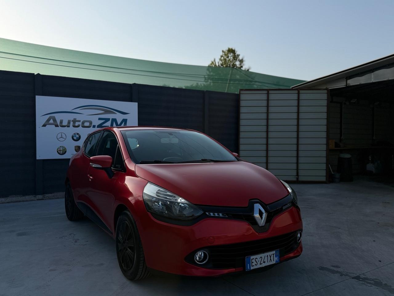 Renault Clio 1.2 73CV