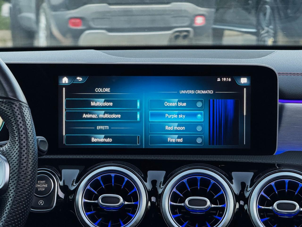 Mercedes-Benz CLA 180 d Premium AMG TETTO