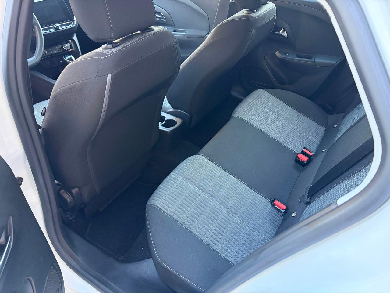 Opel Corsa 1.2 Edition - OK NEOPATENTATI