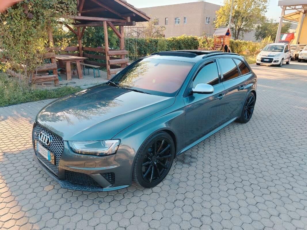 Audi RS4 Avant RS4 4.2 fsi quattro s-tronic