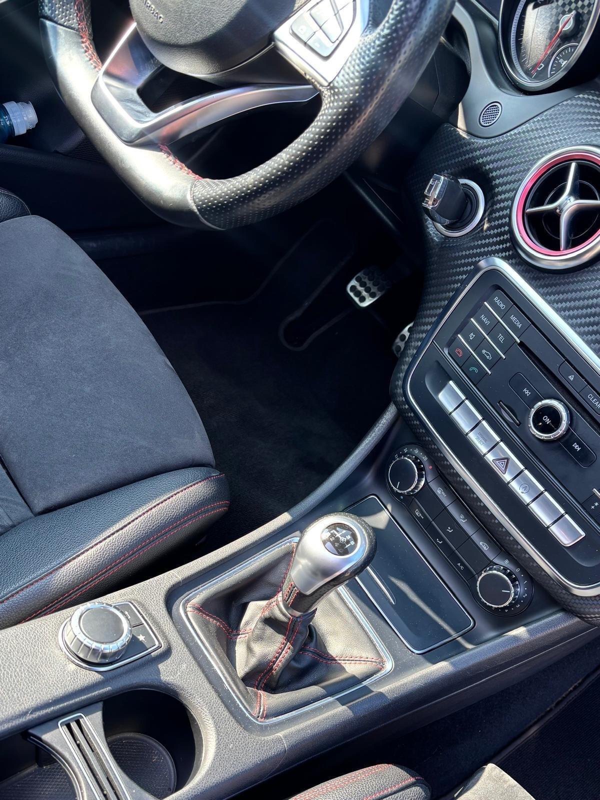 Mercedes-benz A 200 d Premium PLUS TETTO AMG