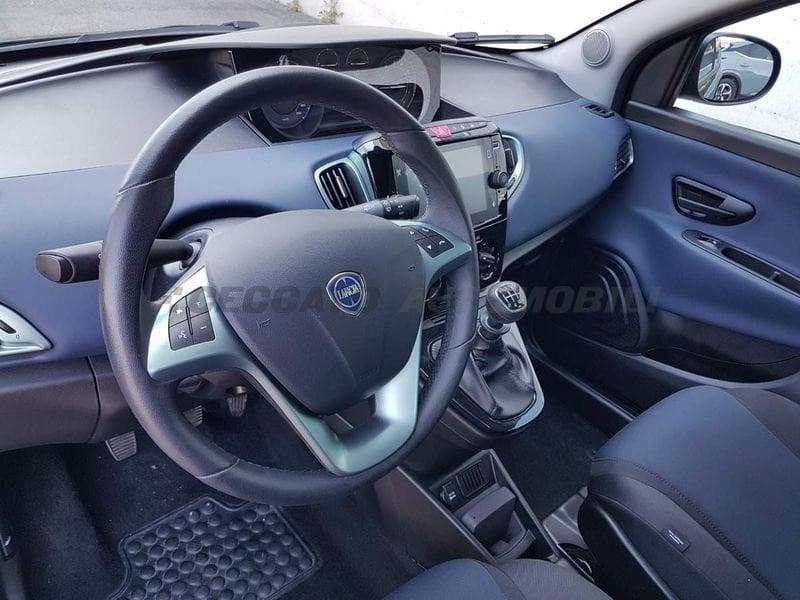 Lancia Ypsilon Ypsilon 1.0 firefly hybrid Platino s&s 70cv
