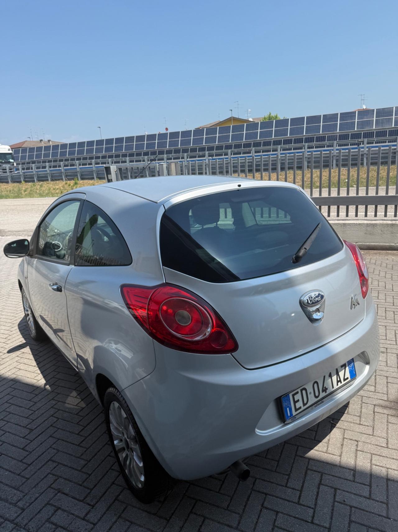 Ford Ka Ka+ 1.2 8V 69CV Titanium