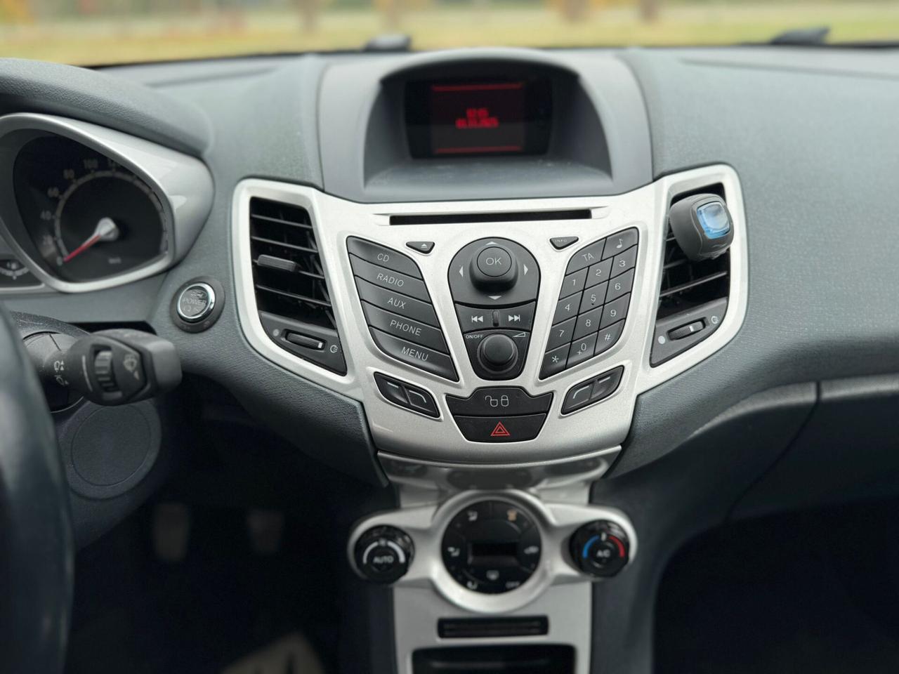 Ford Fiesta 1.2 82 CV 5 porte Titanium